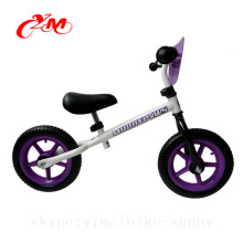 China fábrica de venda quente 18 meses de idade equilíbrio bicicleta / balanço de bicicleta roxo / infantil de 12 polegadas bicicletas sem pedal